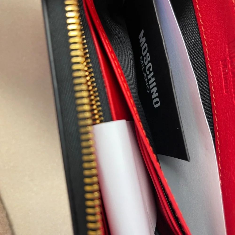 Moschino Couture Red Zip Around Large Wristlet Wallet - NWT - Picture 10 of 13